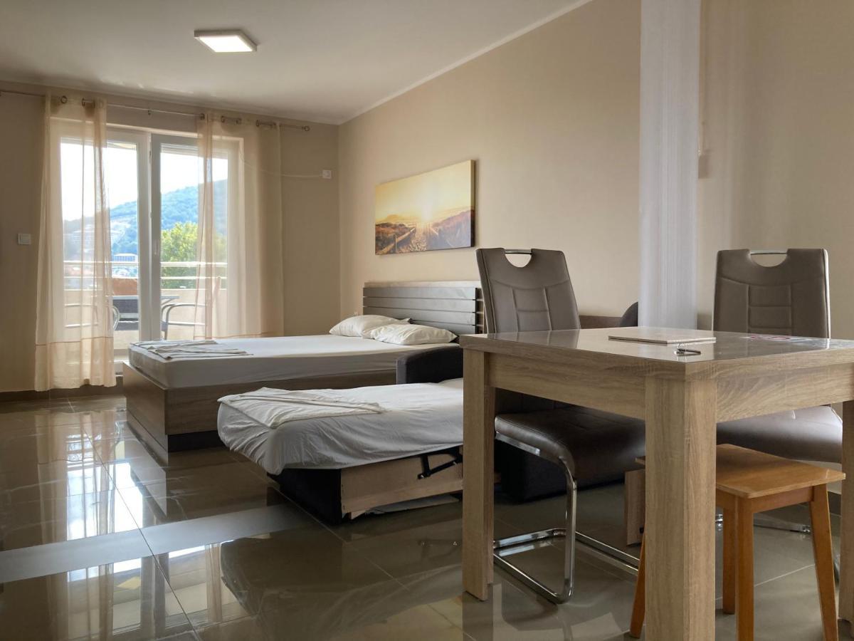 Batalo Pensionat Budva