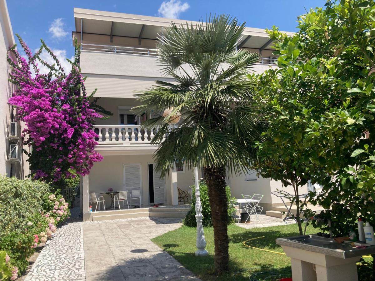 Batalo Pensionat Budva
